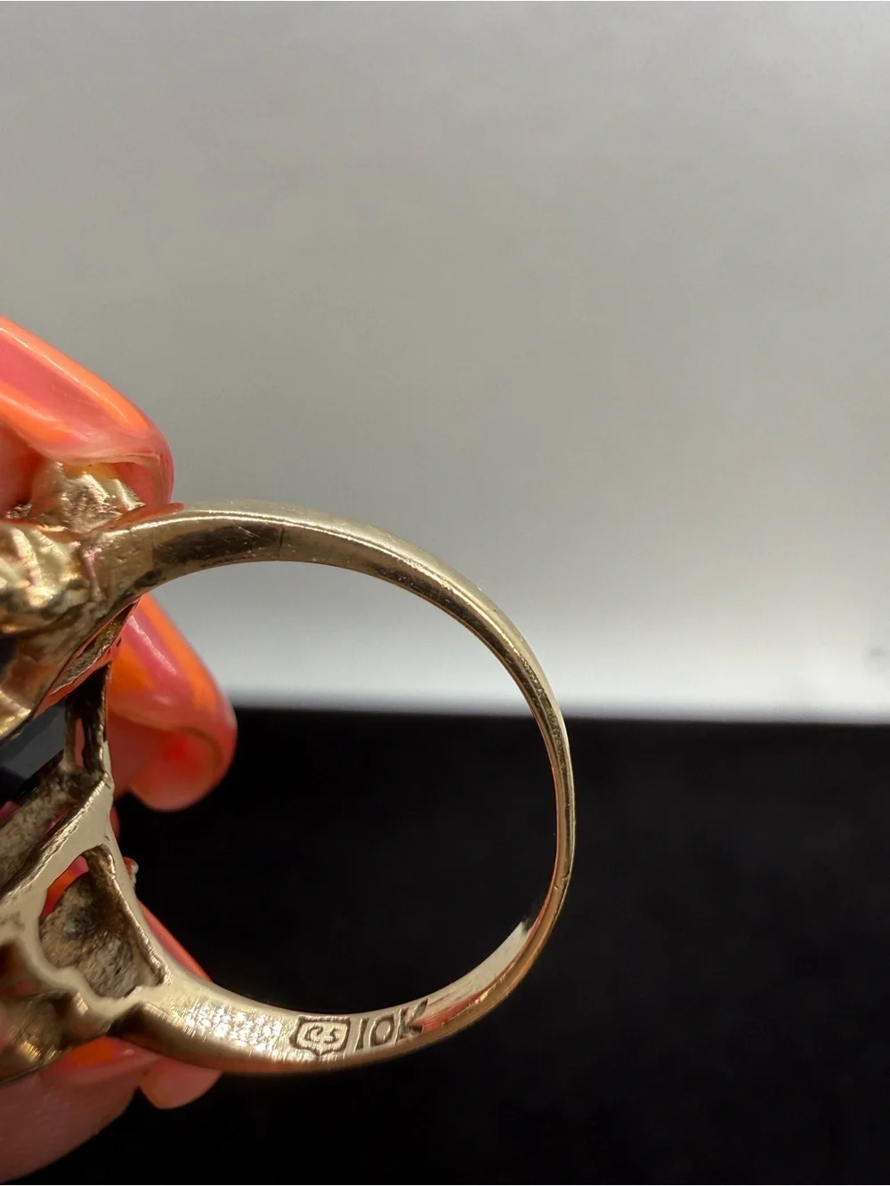 Vintage CS 10K Gold Blue Stone Ring Ruby Accents Size 3.75